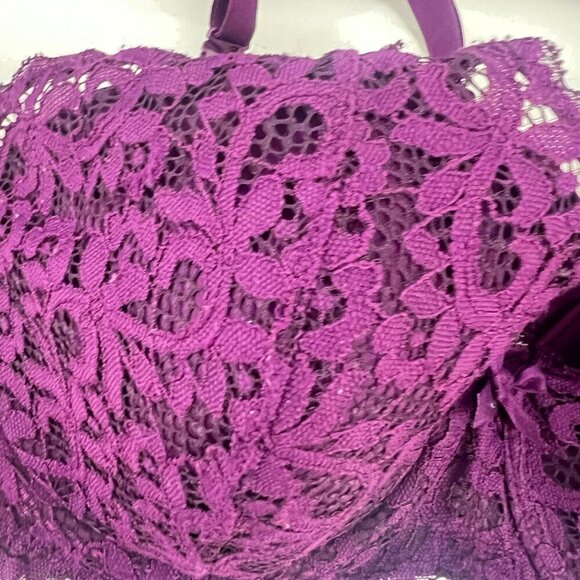 Victoria's Secret Lot of 6 Bra's Size 36D Push Up Demi Knockout Lace - Picture 9 of 13